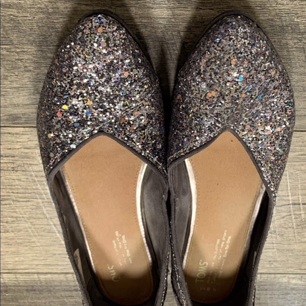 Silver multicolored sparkle flats size 8.5